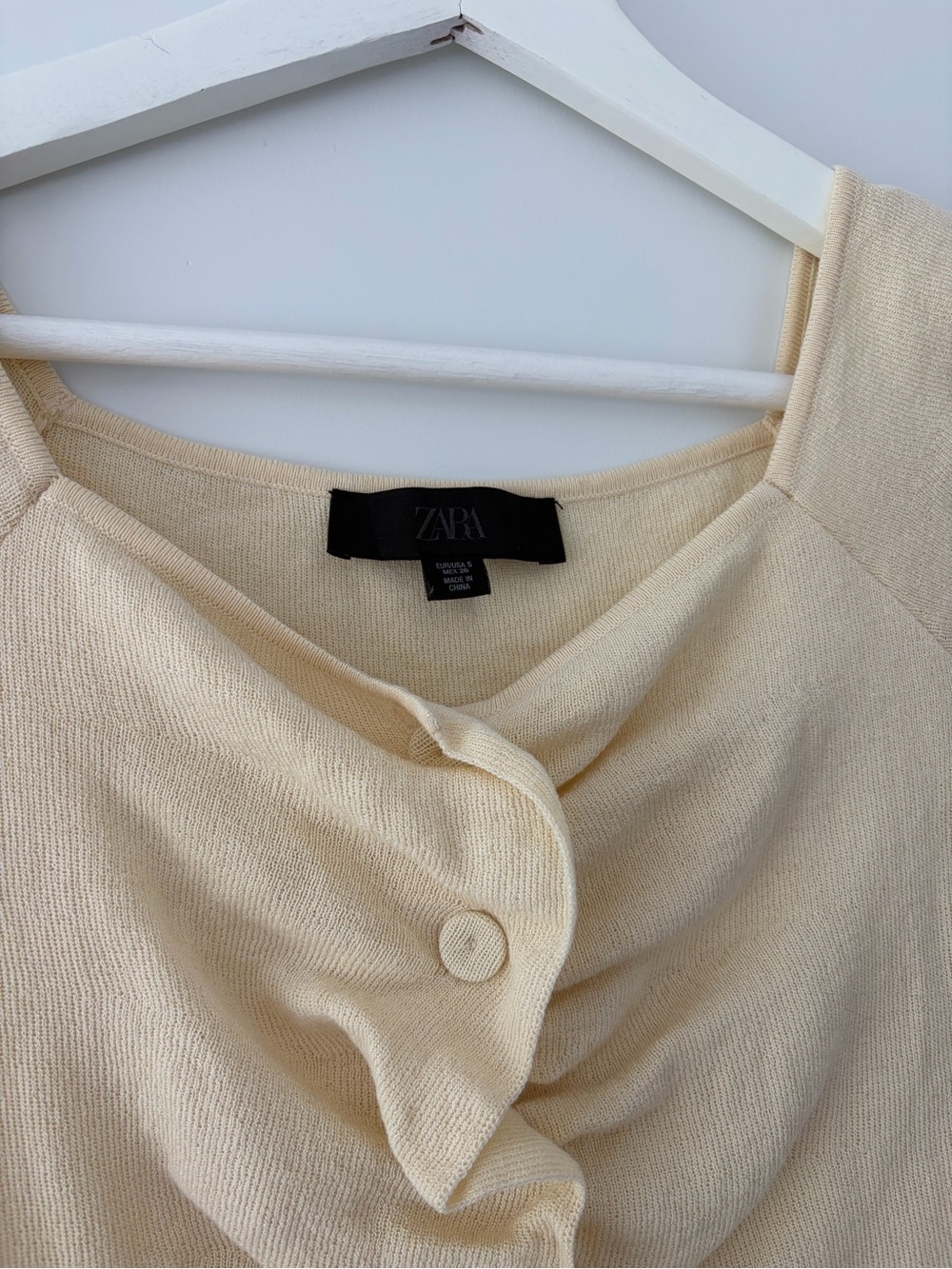 Zara Ruched Knit Top - Picture 9 of 10